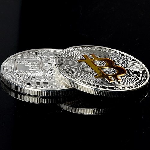 Moeda Bitcoin CA-13437 - Dourada / Tipo2